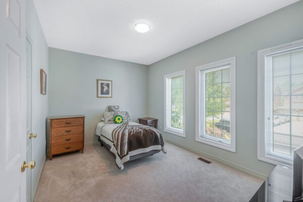 161-Deerglen-Terrace-Aurora-Web-Salisbury-38