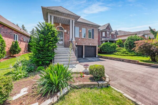 161-Deerglen-Terrace-Aurora-Web-Salisbury-9