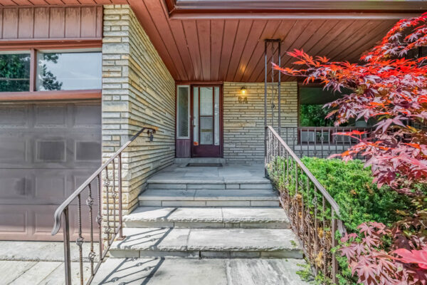 24-Ealing-Drive-Toronto-Web-Salisbury-9