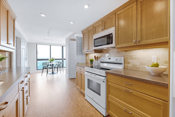 3-Concorde-Place-#3003-Toronto-Web-Salisbury-25