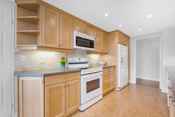 3-Concorde-Place-#3003-Toronto-Web-Salisbury-28