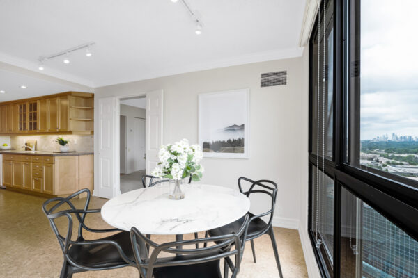 3-Concorde-Place-#3003-Toronto-Web-Salisbury-31