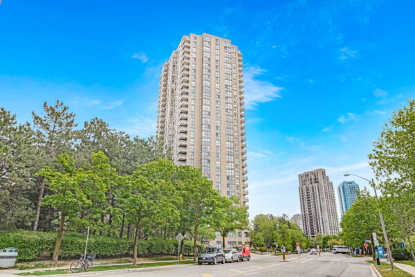 3-Concorde-Place-#3003-Toronto-Web-Salisbury-5