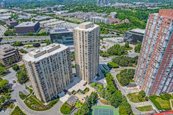 3-Concorde-Place-#3003-Toronto-Web-Salisbury-69