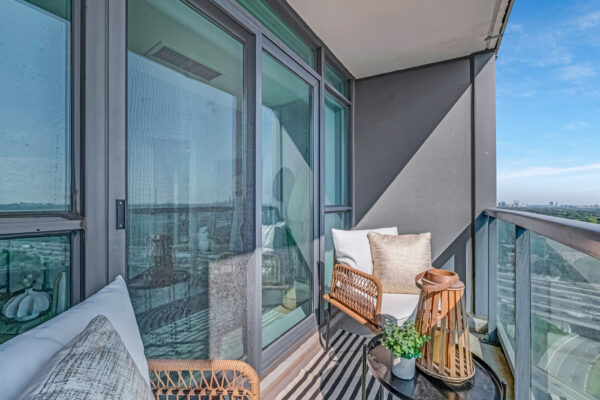 30-Harrison-Garden-Boulevard-#2703-Toronto-Web-Salisbury-28