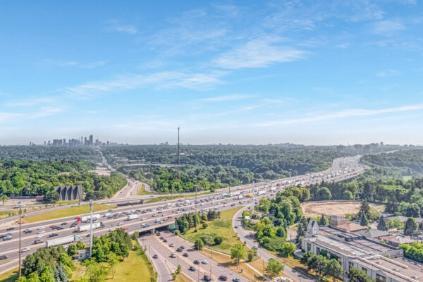 30-Harrison-Garden-Boulevard-#2703-Toronto-Web-Salisbury-30