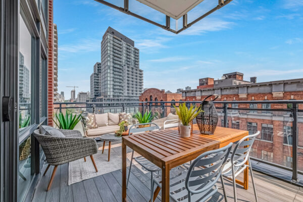 318-King-Street-East-#605-Toronto-Web-Salisbury-34