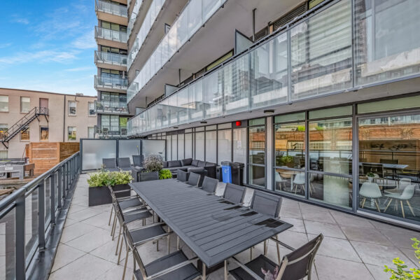 318-King-Street-East-#605-Toronto-Web-Salisbury-48