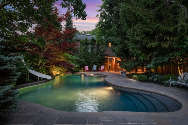 4-Harding-Boulevard-Toronto-Web-Salisbury-17