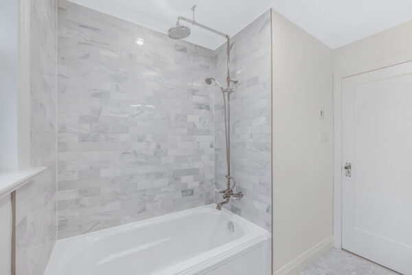 4-Harding-Boulevard-Toronto-Web-Salisbury-33