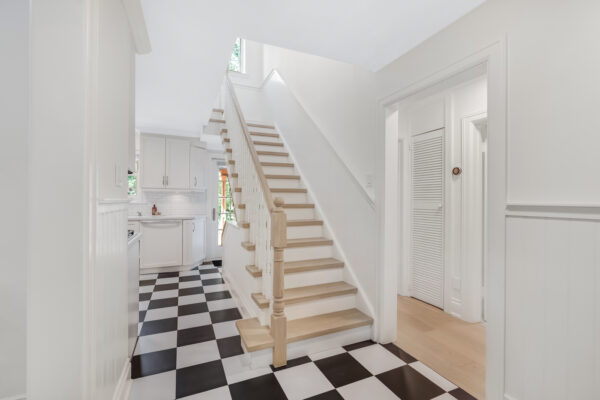4-Harding-Boulevard-Toronto-Web-Salisbury-34