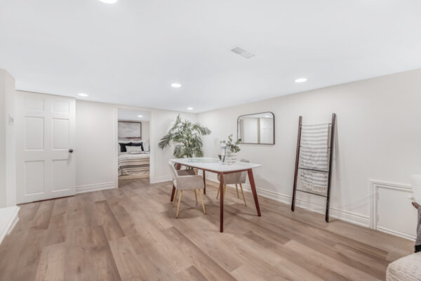 4-Harding-Boulevard-Toronto-Web-Salisbury-56