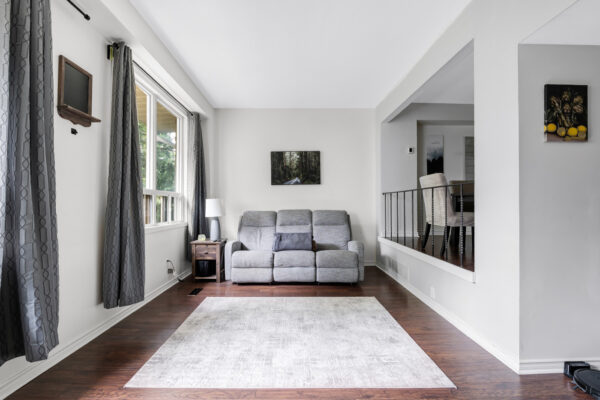 5-Poplar-Crescent-Aurora-Web-Salisbury-18