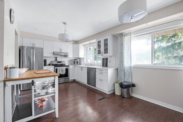 5-Poplar-Crescent-Aurora-Web-Salisbury-19