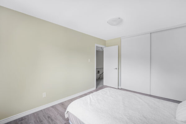 5-Poplar-Crescent-Aurora-Web-Salisbury-38