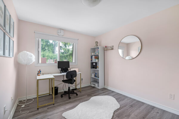 5-Poplar-Crescent-Aurora-Web-Salisbury-39