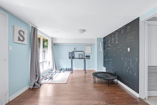 5-Poplar-Crescent-Aurora-Web-Salisbury-43