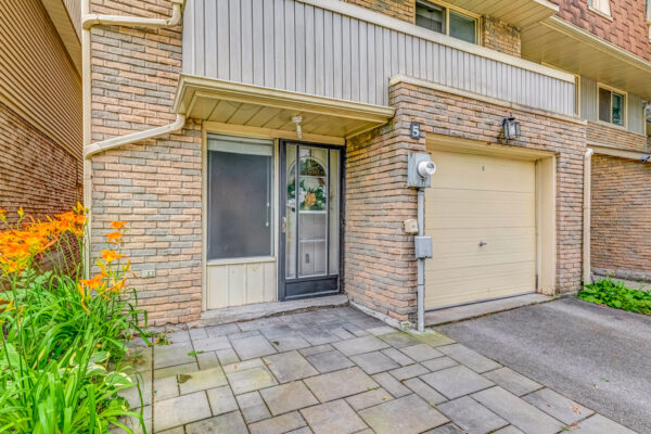 5-Poplar-Crescent-Aurora-Web-Salisbury-8