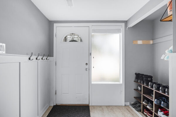 5-Poplar-Crescent-Aurora-Web-Salisbury-9