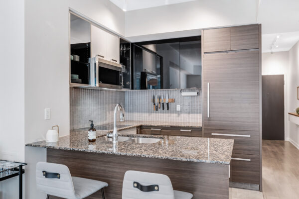 5162-Yonge-Street-#109-Toronto-Web-Salisbury-11