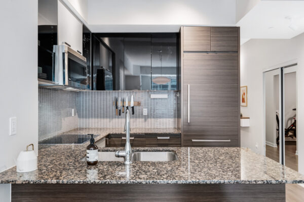 5162-Yonge-Street-#109-Toronto-Web-Salisbury-12