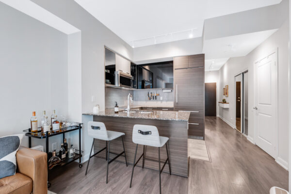 5162-Yonge-Street-#109-Toronto-Web-Salisbury-14