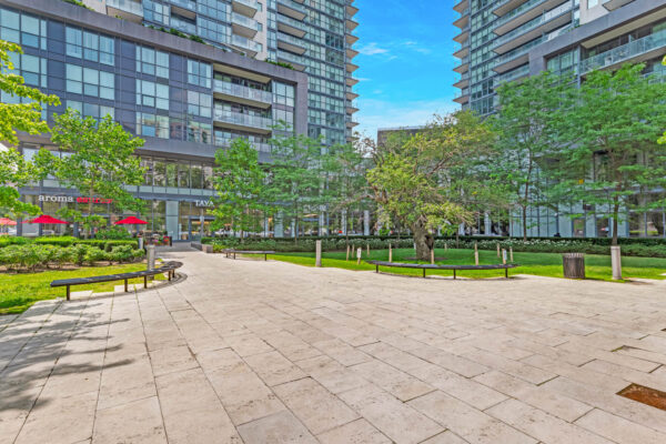 5162-Yonge-Street-#109-Toronto-Web-Salisbury-47