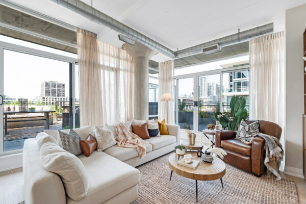 66-Portland-Street-#708-Toronto-Web-Salisbury-25