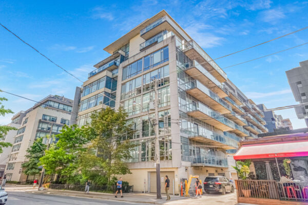66-Portland-Street-#708-Toronto-Web-Salisbury-3