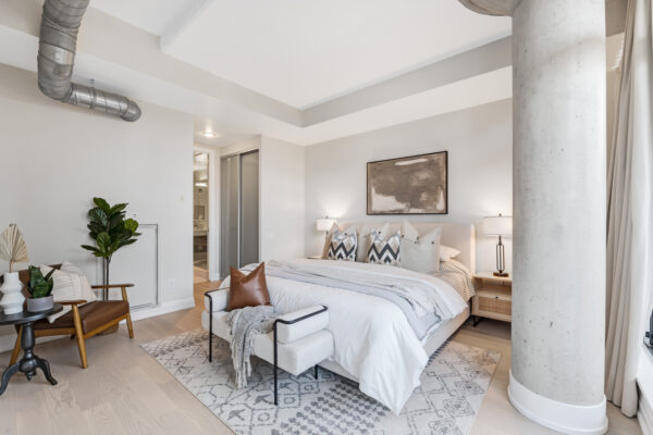 66-Portland-Street-#708-Toronto-Web-Salisbury-30