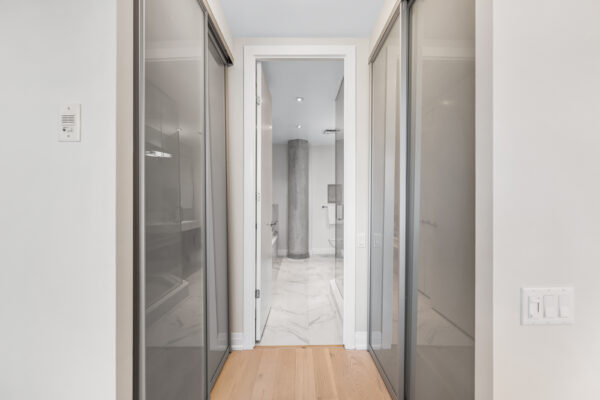 66-Portland-Street-#708-Toronto-Web-Salisbury-33