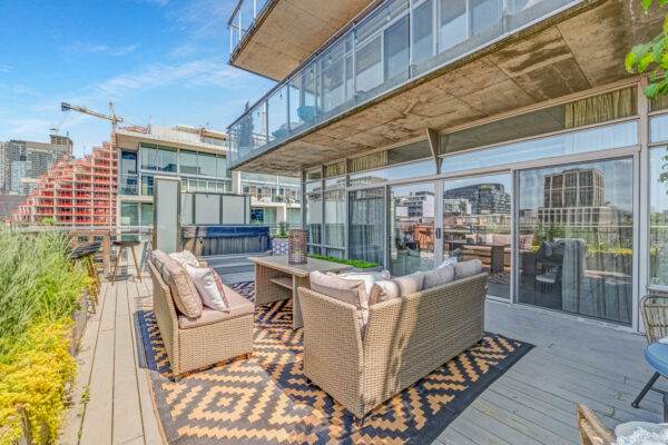 66-Portland-Street-#708-Toronto-Web-Salisbury-45