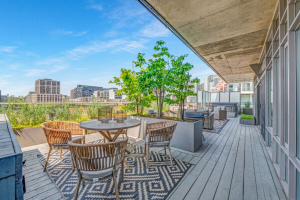 66-Portland-Street-#708-Toronto-Web-Salisbury-48