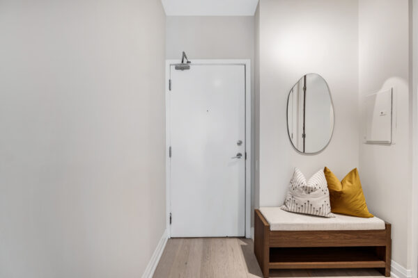 66-Portland-Street-#708-Toronto-Web-Salisbury-5