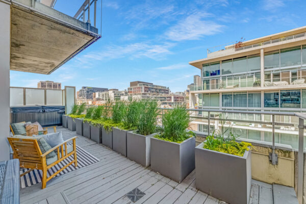 66-Portland-Street-#708-Toronto-Web-Salisbury-52