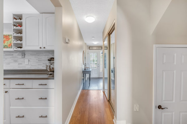 66-Springhouse-Square-Toronto-Web-Salisbury-28