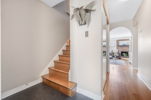 66-Springhouse-Square-Toronto-Web-Salisbury-30