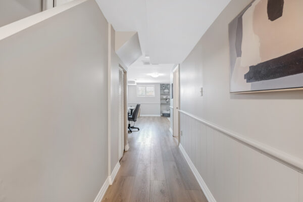 66-Springhouse-Square-Toronto-Web-Salisbury-44