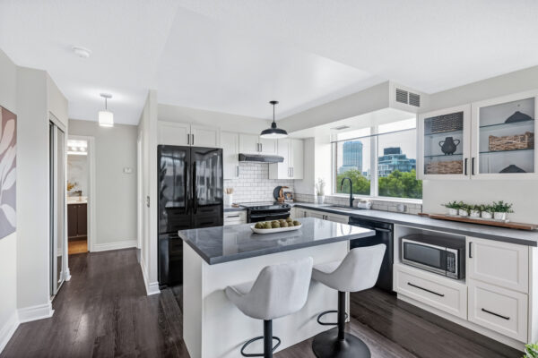 1103-Leslie-Street-#403-Toronto-Web-Salisbury-11
