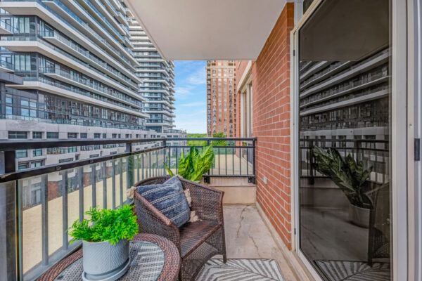 1103-Leslie-Street-#403-Toronto-Web-Salisbury-33