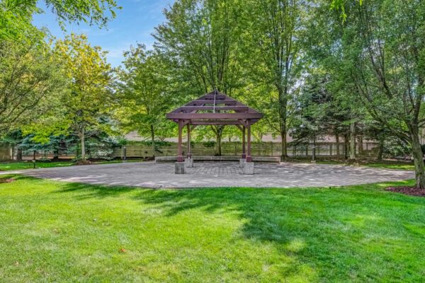 1103-Leslie-Street-#403-Toronto-Web-Salisbury-40