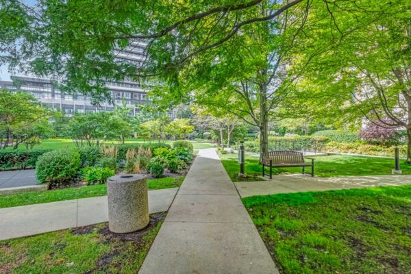 1103-Leslie-Street-#403-Toronto-Web-Salisbury-41