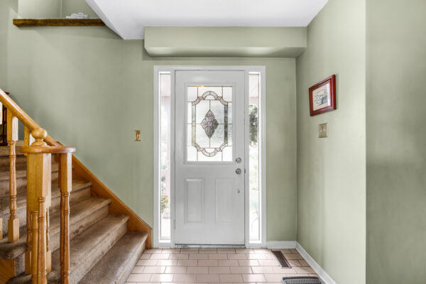 12-Flint-Crescent-Stouffville-Web-Salisbury-13