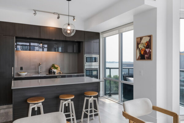 15-Merchants'-Wharf-#942-Toronto-Web-Salisbury-22