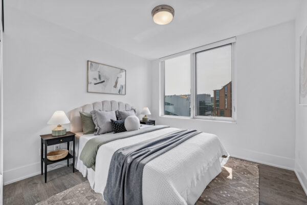 15-Merchants'-Wharf-#942-Toronto-Web-Salisbury-33