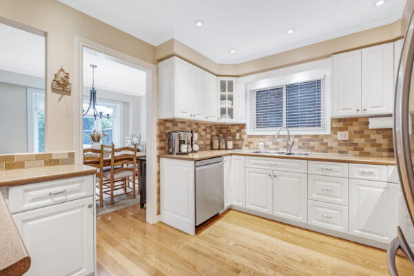 1742-Shadybrook-Drive-Pickering-Web-Salisbury-23