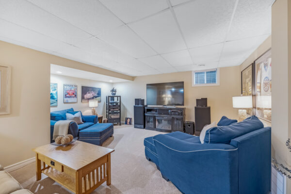 1742-Shadybrook-Drive-Pickering-Web-Salisbury-56