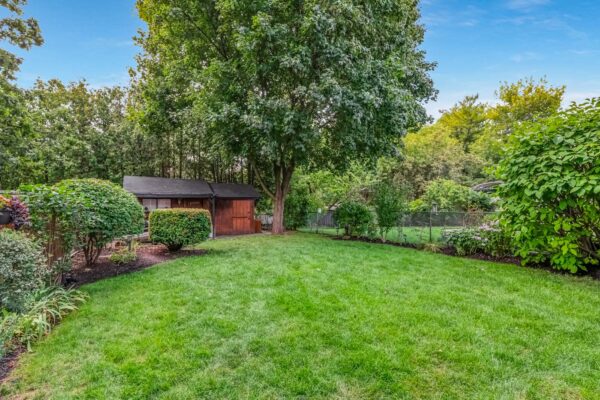 1742-Shadybrook-Drive-Pickering-Web-Salisbury-61