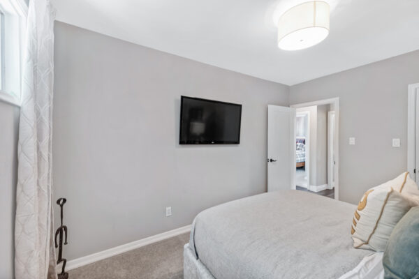 227-Rosedale-Drive-Whitby-Web-Salisbury-26