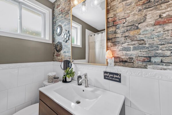 227-Rosedale-Drive-Whitby-Web-Salisbury-27